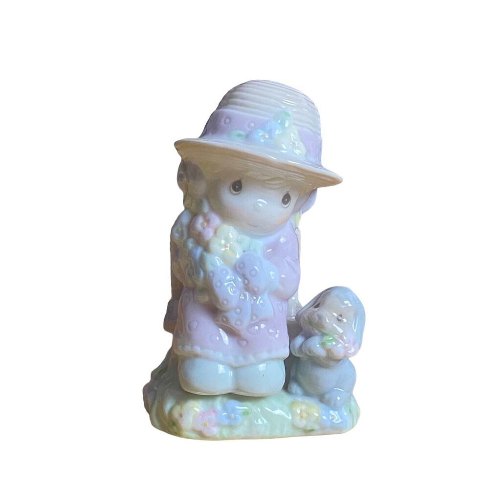 1997 Precious Moments Seasoned With A Smile Salt And Pepper Shakers